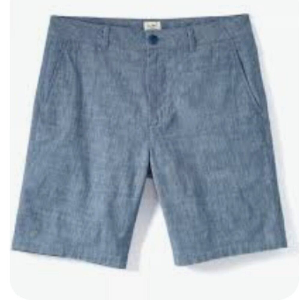 Nordstrom slim Fit Cotton Stretch Chambray Blue shorts size 32 NWT